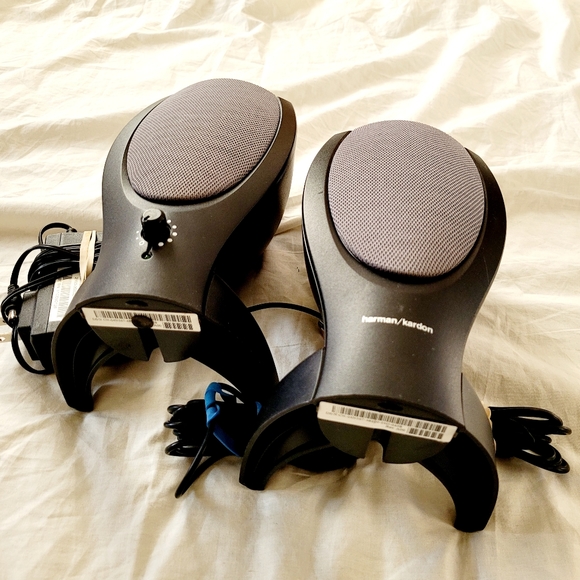 Harman Kardon Rev A00 Computer Speakers AC Adapter - Picture 5 of 7